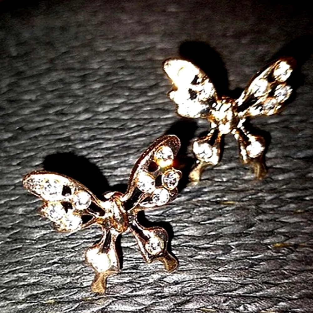 Butterfly Earrings - Picture 5 of 11